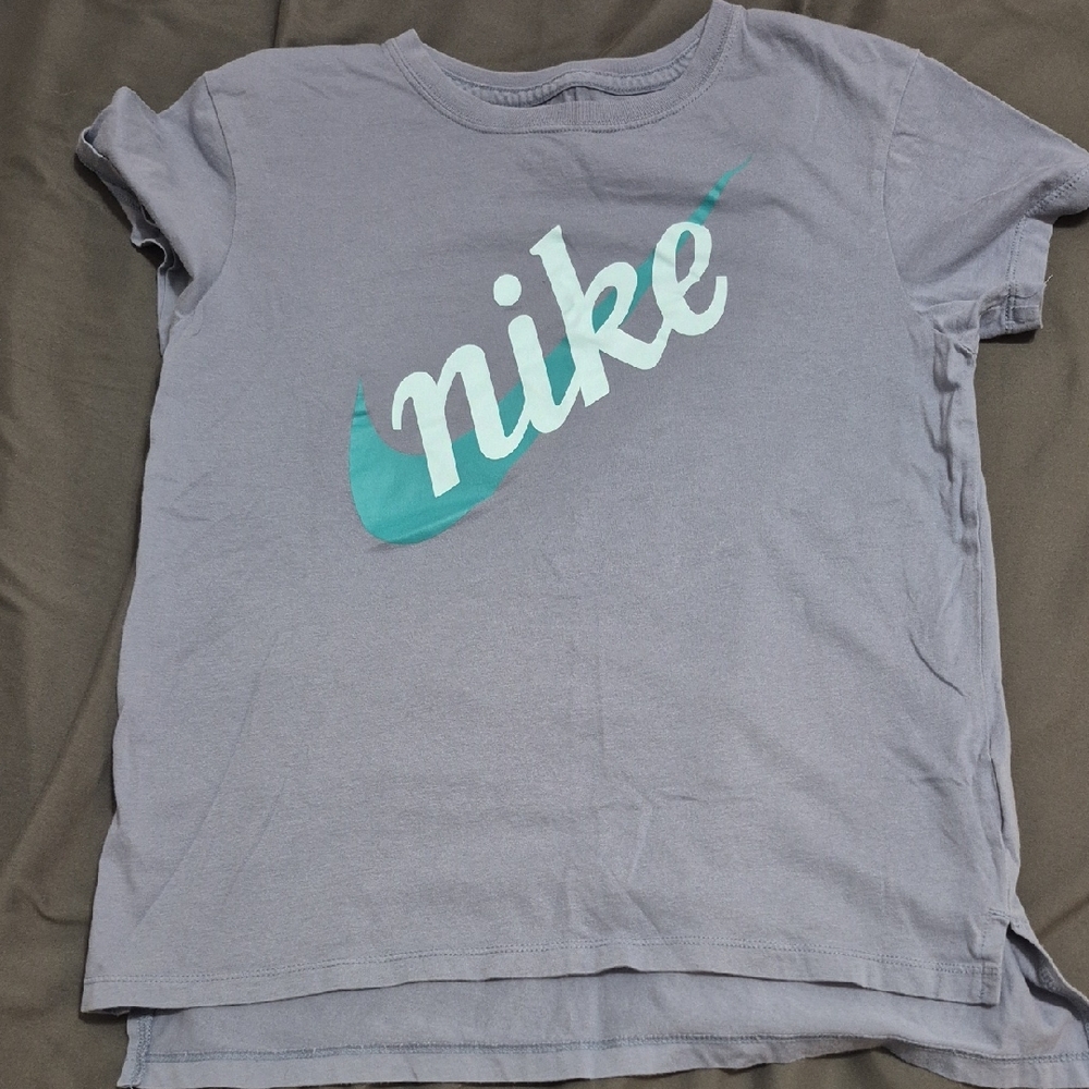 Nike Kids Gray and Teal T-Shirt Size Large